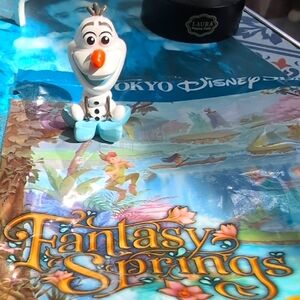 EXCLUSIVE Collectible Disney Fantasy Springs Japan Souvenir Mini Figure- 'Olaf'